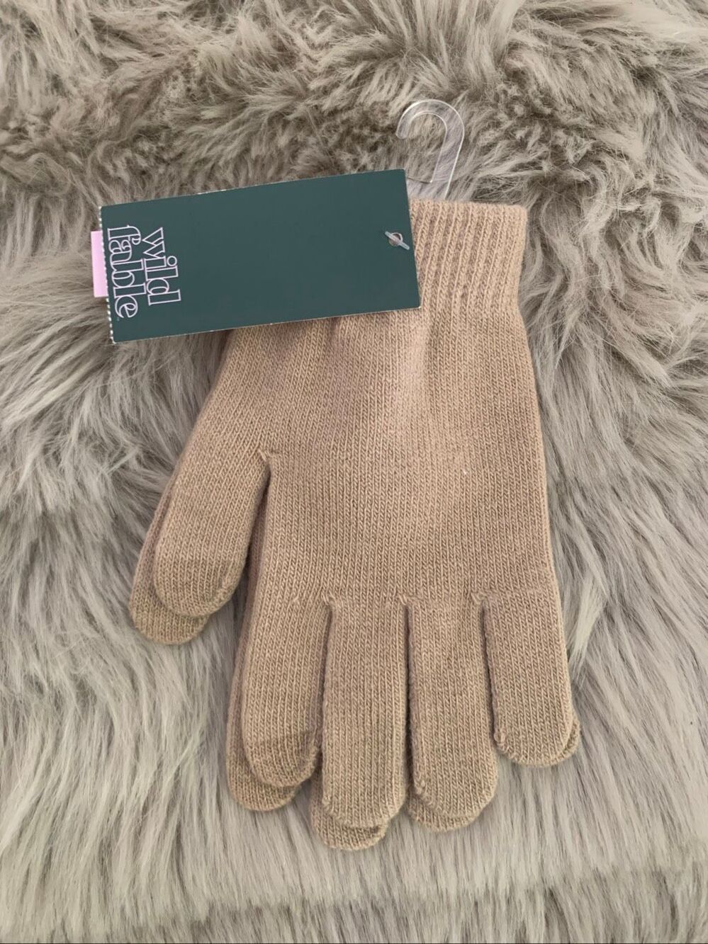 NWT Wild Fable Tech Touch Knit Gloves Tan
